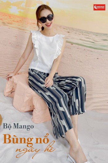 Bộ áo vai bèo quần mango 